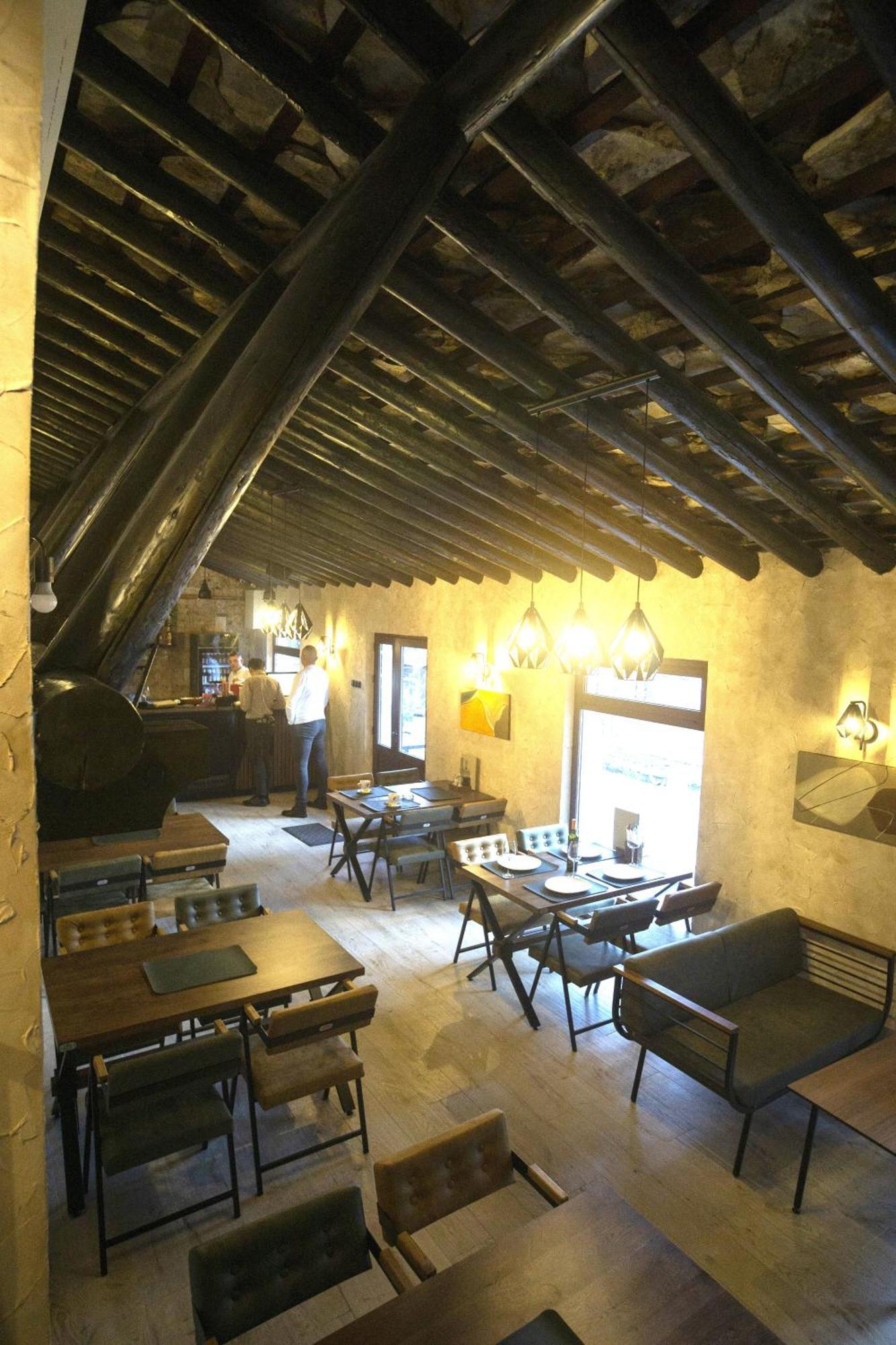Jazina Hotel Требинье Экстерьер фото